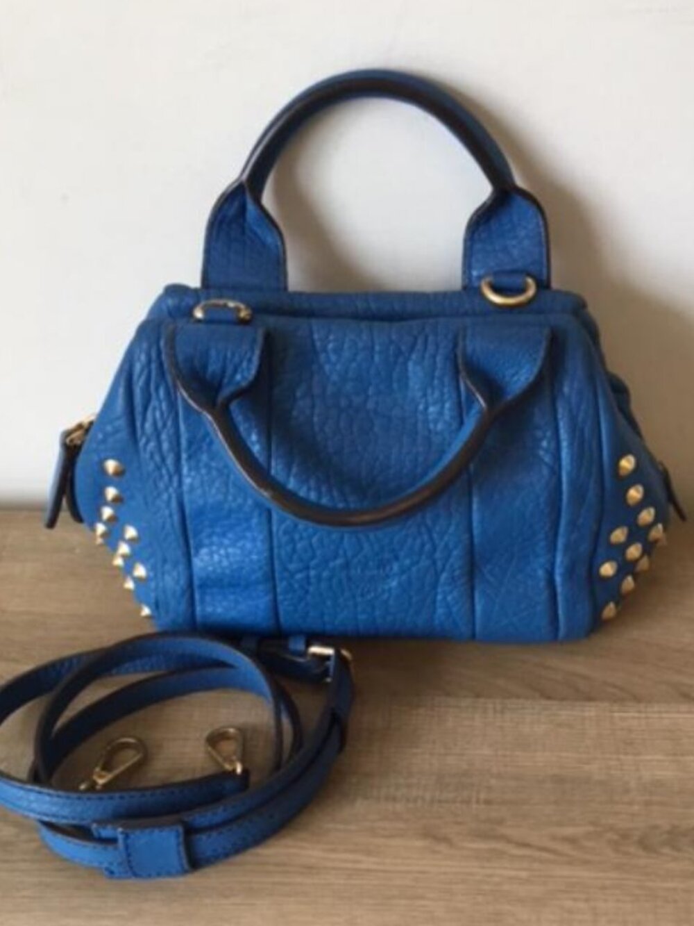 Authentic MCM Keana Studded Boston Satchel Crossbody Handbag Vibrant Blue P9076 - Picture 2 of 13